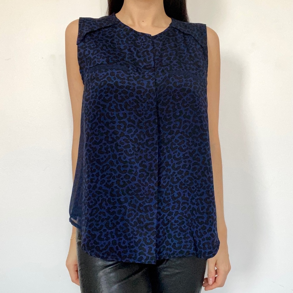 Sea New York blue leopard flowy blouse size 2